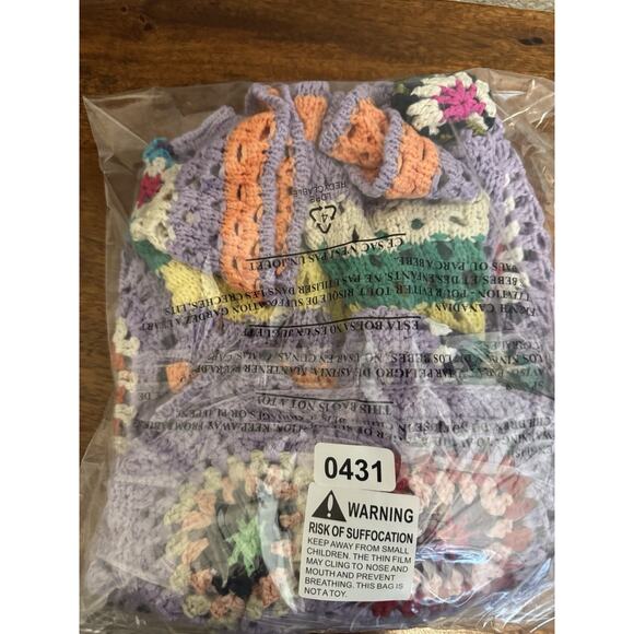 Crochet Hippie Boho Granny Square Floral Patchwork Whimsical Indie Crop Top M - Picture 6 of 7